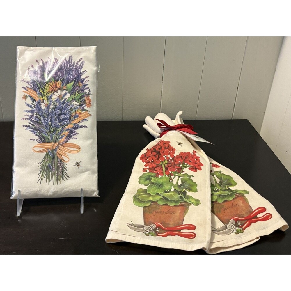Mary Lake-Thompson Flour Sack Kitchen Towels Set of 3 New Geranium Lavender